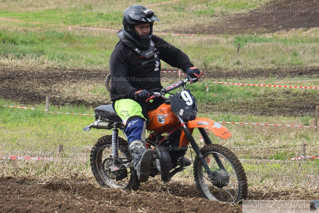 DSC_0217 (2) | Sportfotografie , Motorsport, Motoross, Reitsport, Mointainbike, Enduro,
Landschaft , Outdoor, Eventfotografie, Landschaft, Bilder online bestellen - Realisiert mit Pictrs.com