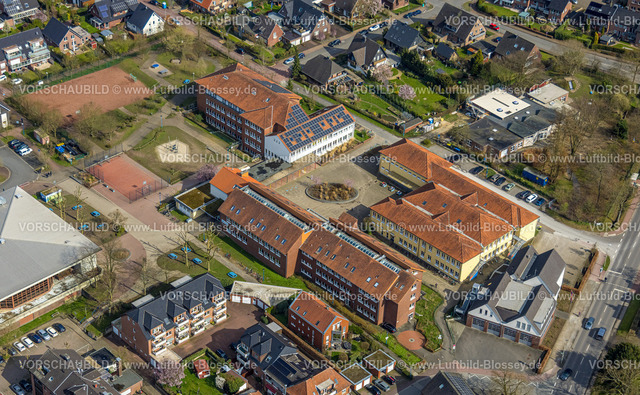 Schermbeck240310221 | Luftbild, Gesamtschule Schermbeck, unten rechts die Feuerwache Altschermbeck, Altschermbeck, Schermbeck, Nordrhein-Westfalen, Deutschland