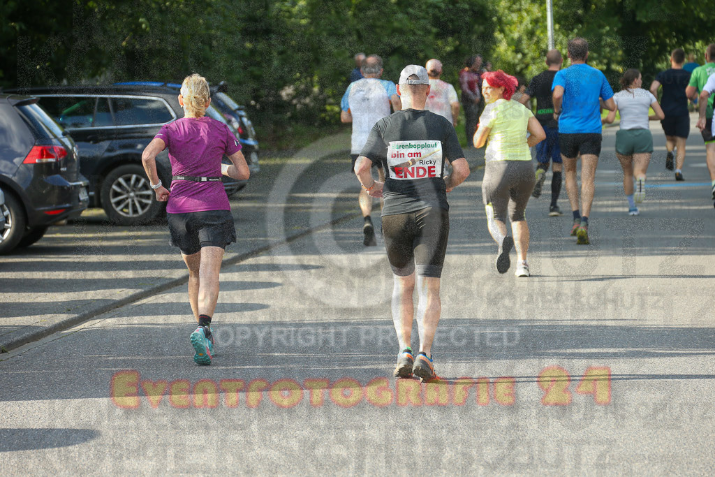 230804_1813_EX1_3842 | Sportfotografie im Rhein-Sieg Kreis, Köln, Bonn, NRW, Rheinland Pfalz, Hessen, etc. Unser Tätigkeitsfeld umfasst den Laufsport vom Volkslauf über den Marathon, Duathlon, Triathon bis zum Ultralauf wie Kölnpfad Ultra oder Schindertrail.