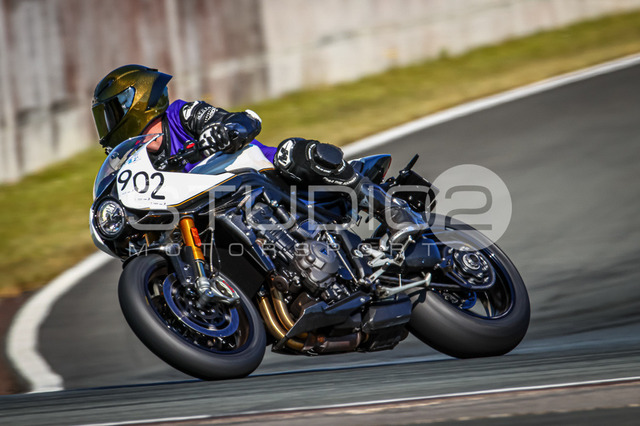 0902-250620BB-005_902 | Deine Full-Service-Agentur für ✔️Videoproduktionen und ✔️Motorsportfotografie Jetzt Angebot anfragen!