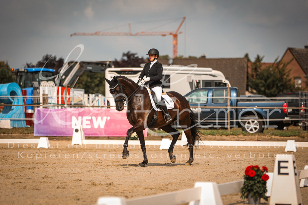 18.FrDrM00107 | Leoni Ertmer Photography - Realisiert mit Pictrs.com