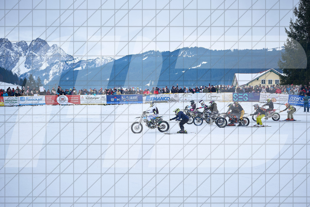 11. Holzknecht Skijöring | Skijöring am 24.01.2026: 11. Holzknecht Skijöring in Gosau am Dachstein, Oberösterreich, ÖsterreichFoto: © 2026 Martin Bihounek | mb-creative.eu