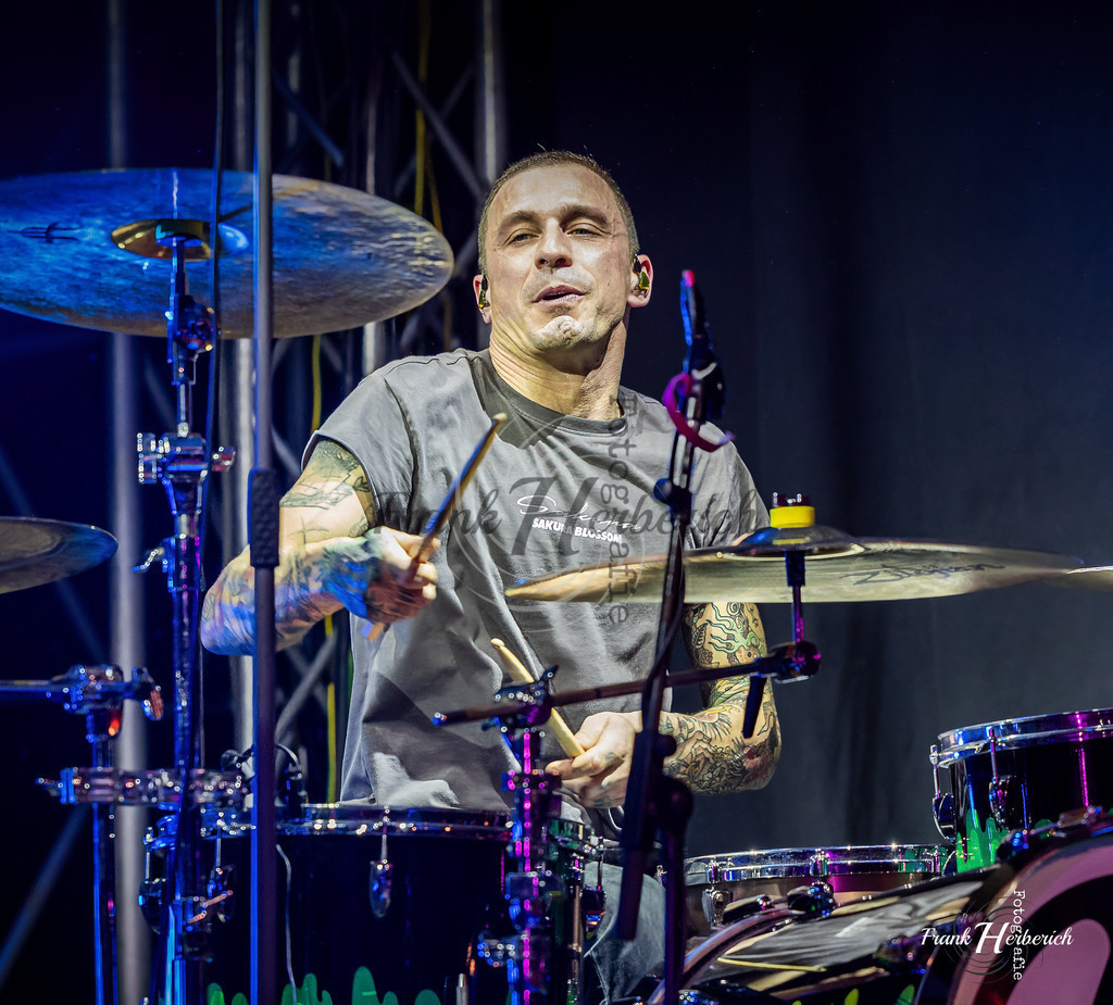 FRØM ZERØ  Geiselwind 07.02.2026 | Frank Herberich Fotografie, Frank Herberich, Fotografie, Hochzeit, Portrait, St. Peter Ording, Ording, Westerhever, Nordsee, Frank Fotografie, Hardheim,  Odenwald,Walldürn, Band,Eventfotografie - Realisiert mit Pictrs.com