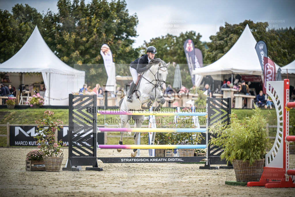 DOS_0805 | Entdecke hochwertige Reitturnierfotos von Foto Oger. Professionell, emotional und authentisch – jetzt Lieblingsmomente im Shop bestellen. - Realisiert mit Pictrs.com