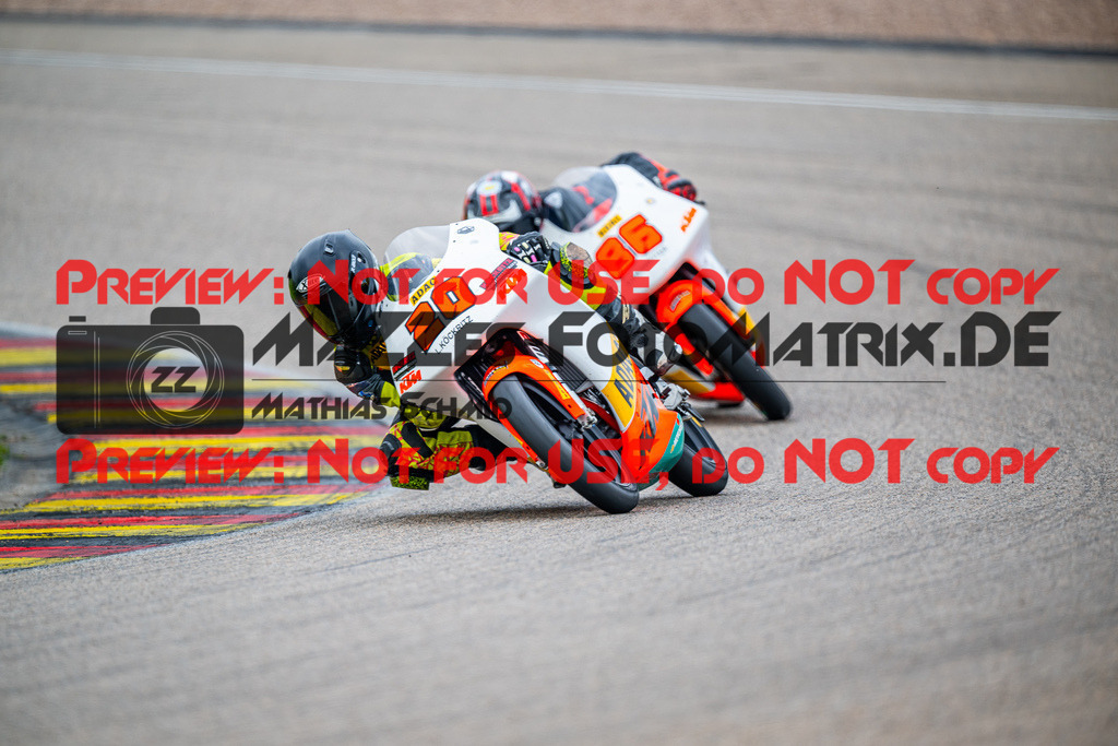 MaZZes_FotoMatrix_240504_6007705_4063 | KTM