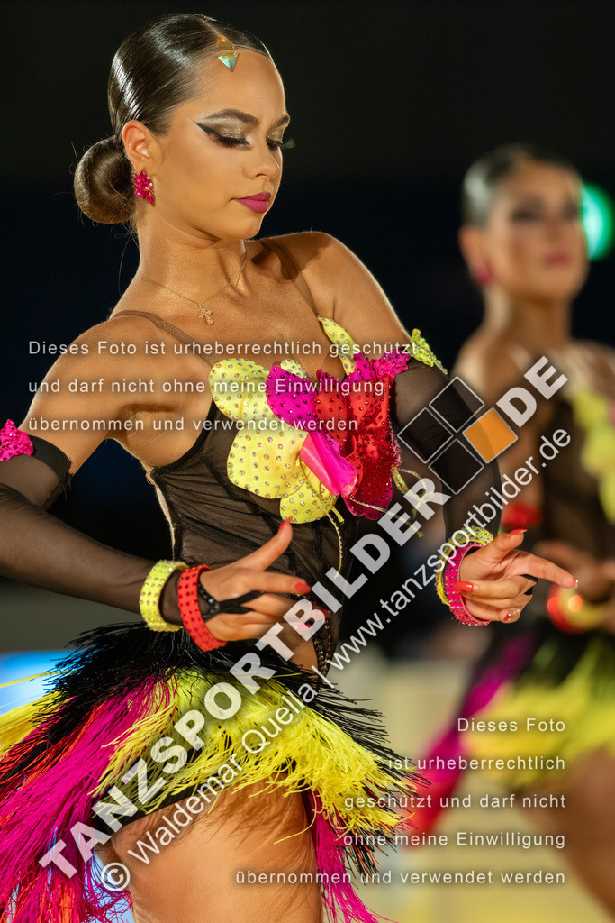 20260322-12770 | Hier finden Sie Tanz Bilder vom Latein und Standard Formationen tanzen. Sportbilder vom Tanzsport. Schöne Fotos und von Weltmeisterschaft, Europameisterschaft, Bundesliga, Regionalliga, Oberliga und Landesliga sowie von GOC Stuttgart, DanceComp, WM Bremen