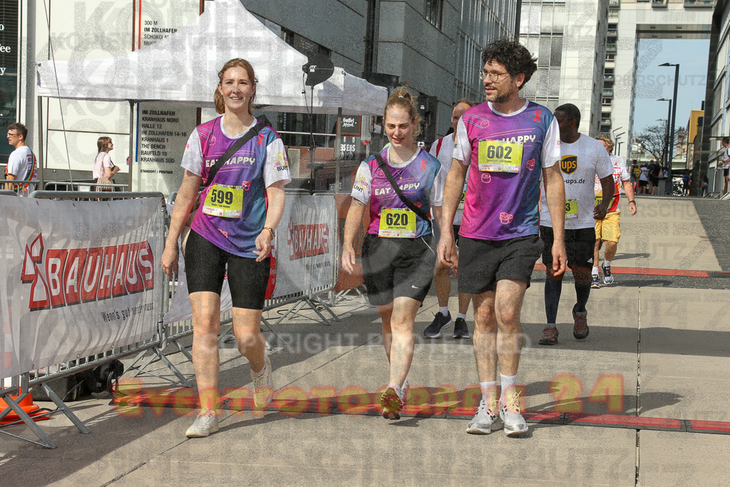 250920_1350_EX1_6821 | Sportfotografie im Rhein-Sieg Kreis, Köln, Bonn, NRW, Rheinland Pfalz, Hessen, etc. Unser Tätigkeitsfeld umfasst den Laufsport vom Volkslauf über den Marathon, Duathlon, Triathon bis zum Ultralauf wie Kölnpfad Ultra oder Schindertrail.