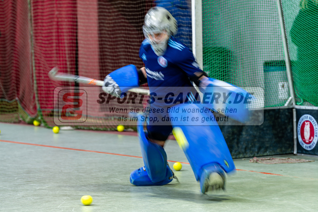 SM_2025-01-10_D5_-1 | 1.Bundesliga Hallenhockey  (W) UHC - DCADA  / 2:8 (0:2)