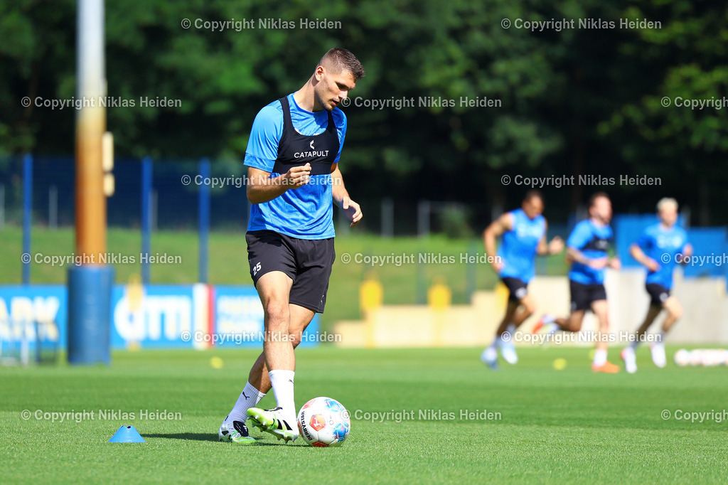 NH_HolsteinKiel_Training_13082025 | #25 Marcus Müller (Holstein Kiel)Fußball I Herren I Training I Saison 2025-2026 I Holstein Kiel I 13.08.2025 I Citti-Fußballpark
