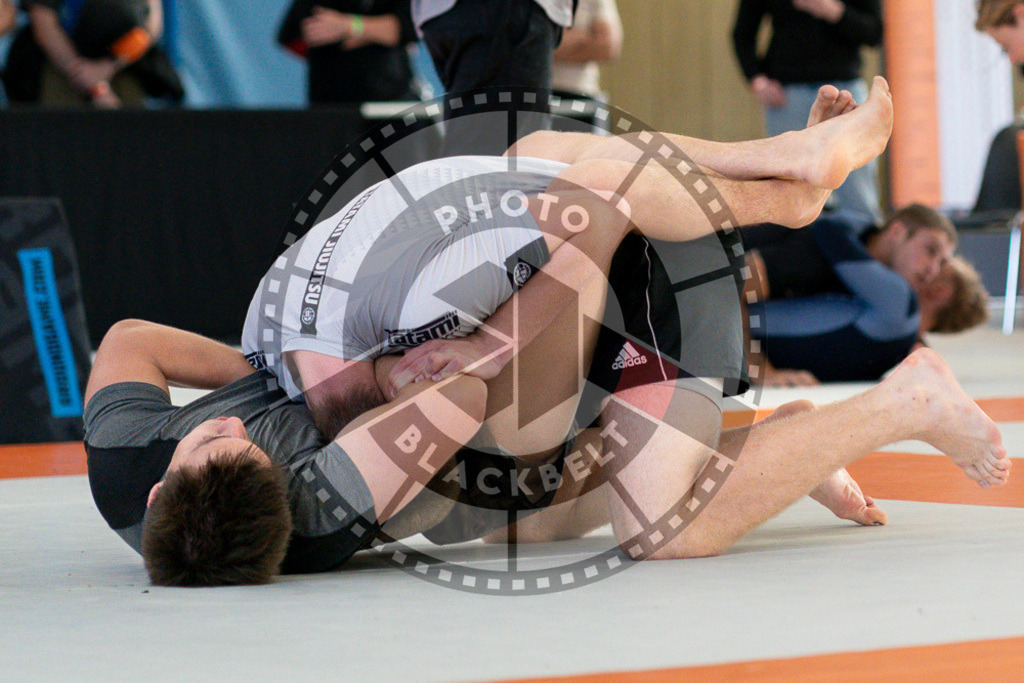 20240915PBB3207 | Athletes compete during the Grappling Industries’ grappling and Brazilian jiu-jitsu competition in Berlin, on September 15, 2024.