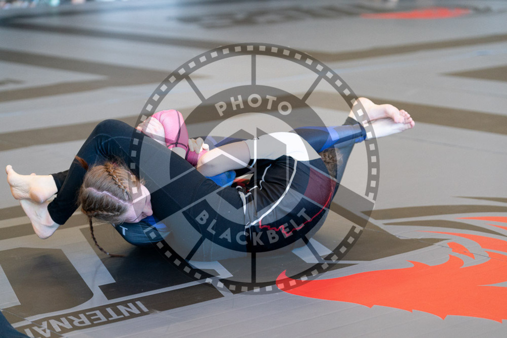 20250329PBB3198 | Fighters compete during the International Luta Livre (ILLCS) Germany IX Spring 2025 Competition spring on March 29, 2025 in Hannover, Germany.© Chiara Dazi