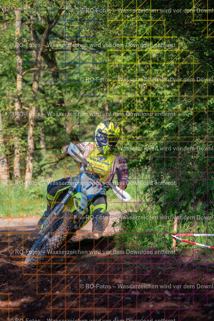 Wolfshausen 3 Lauf -1704 | Sportfotografie von RO-Fotos: Motorsport, Motocross, Enduro, Laufveranstaltungen und Triathlon. Professionelle Fotos von Sportlern und Events. - Realisiert mit Pictrs.com