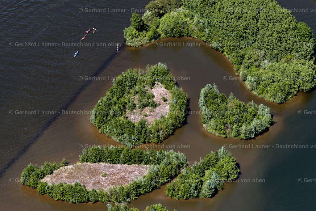 4029536 | BREMEN 01.06.2020 Uferbereiche an der Weser im Ortsteil Hemelingen in Bremen. // Shore areas on the Weser in the district of Hemelingen in Bremen. Foto: Gerhard Launer