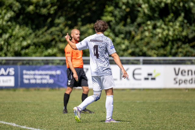 FC Scharbeutz 1 - Tema Chase Football Club I DanaCup 2026 059 | Herzlich willkommen in meiner Fotogalerie für Sportmannschaften. Schau gerne mal rein, vielleicht ist Dein Team ja auch dabei! Falls nicht, schreib mir und wir ändern das! :)  - Realisiert mit Pictrs.com