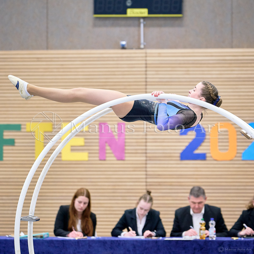 B-DSC07796 | Professionelle Sportfotografie in Hamburg, Schleswig-Holstein und Niedersachsen – spezialisiert auf Rhönrad, Geräteturnen, Leistungsturnen und rhythmische Sportgymnastik. Bundesweite Begleitung von Rhönrad-Events. Jetzt Sport-Fotos - Realisiert mit Pictrs.com