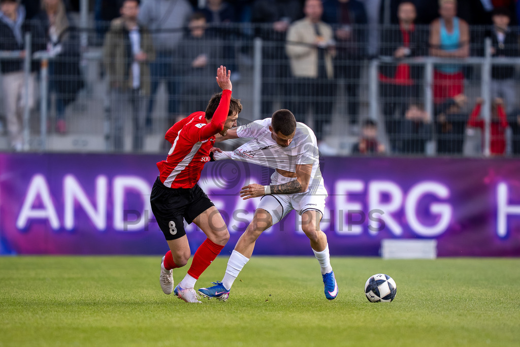 SG Sonnenhof Großaspach vs. SGV Freiberg, Fussball, Regionalliga Suedwest, 30. Spieltag, 22.04.2026 | Elias Rahn (SG Sonnenhof Großaspach, #08),SG Sonnenhof Großaspach vs. SGV Freiberg, Fussball, Regionalliga Suedwest, 30. Spieltag, 22.04.2026