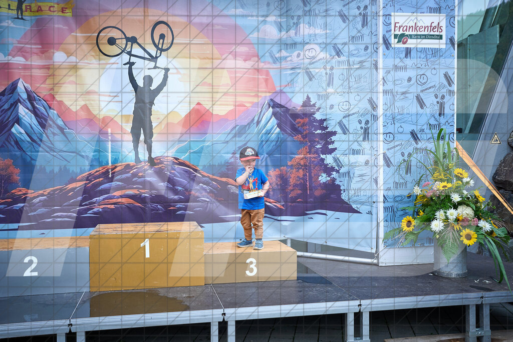 Betriebszentrum Laubenbachmühle, Frankenfels, Österreich - 13. September 2025: Dirndltal Race - Kids Race - SiegerehrungFotograf: Martin Bihounek / martinbihounek.com | 13. September 2025 Betriebszentrum Laubenbachmühle, Frankenfels, Österreich : Dirndltal Race - Kids Race - Siegerehrung •••••Photo by: Martin Bihounek / martinbihounek.comInsta: @martinbihounekcom