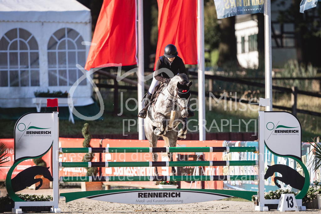 240714_BHO_M1-Spr-101 | Deine schönsten Turniermomente als professionelle Fotos! Entdecke hochwertige Pferdesport-Fotografie im Online-Shop. Jetzt Fotos finden & bestellen!