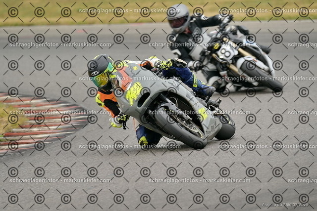 25bt05-1520 | markuskiefer.com - Realisiert mit Pictrs.com