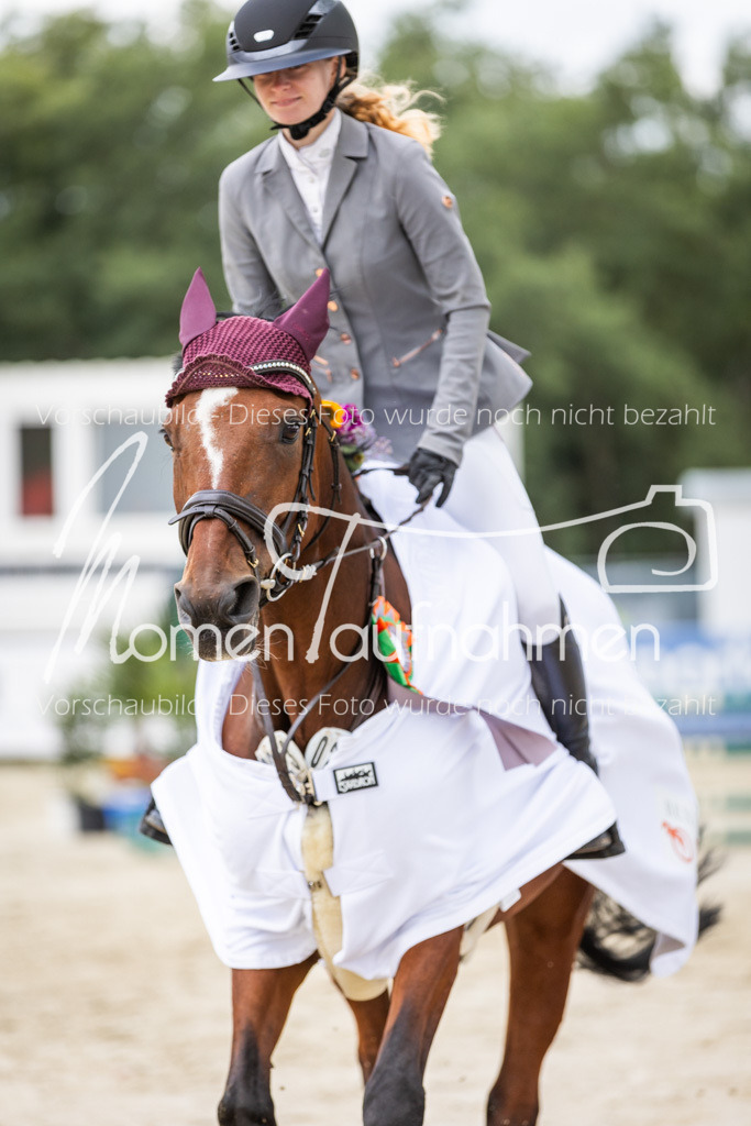 BHO-2PhSpr-M-5-2448 | MomenTaufnahmen Pferdesportfotos