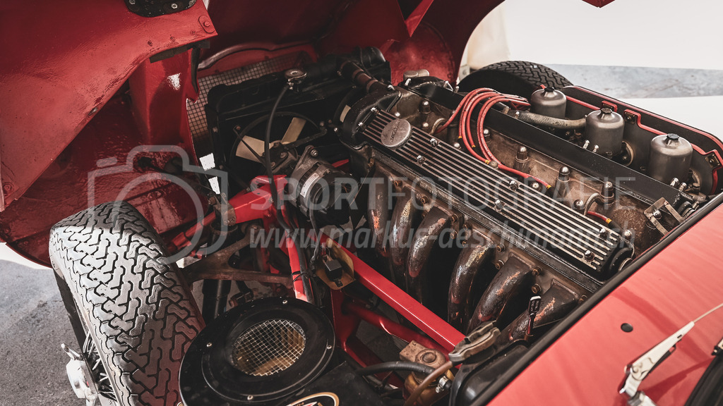 19. Arosa ClassicCar 2023 - 3. September 2023 | 19. Arosa ClassicCar 2023
Arosa, Schweiz
Motorblock
@arosaclassiccar, @arosa.official, #arosaclassiccar, #arosa, #76curves, #classiccar
Bild: Sportfotografie Markus Aeschimann | www.markus-aeschimann.ch - Realisiert mit Pictrs.com