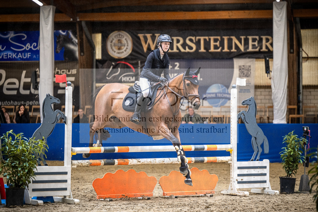 DOS_1127 | Entdecke hochwertige Reitturnierfotos von Foto Oger. Professionell, emotional und authentisch – jetzt Lieblingsmomente im Shop bestellen.Deutschlandweite Turnierfotografie. - Realisiert mit Pictrs.com