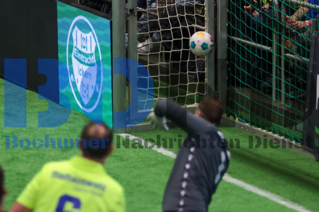 Hallenmasters Castrop-Rauxel - Legendenturnier {date} -  | {headline}



(Foto: Sebastian Sendlak / BOND)

 - Realisiert mit Pictrs.com