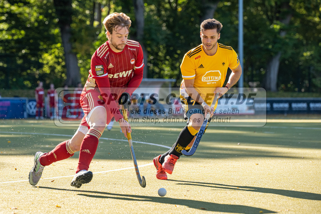 SFE_20221009_0053 | 1. Bundesliga Hockey Herren Rot-Weiss Köln - Harvestehuder THC am 09.10.2022 in Köln (KTHC Stadion Rot-Weiss Köln Tennis and Hockey Club), Photo: Stephan Fehrmann 2022 (Sports-Gallery),Santiago Binaghi ( Harvestehuder THC #7),Mink van der Weerden ( Rot-Weiss Köln #30 )