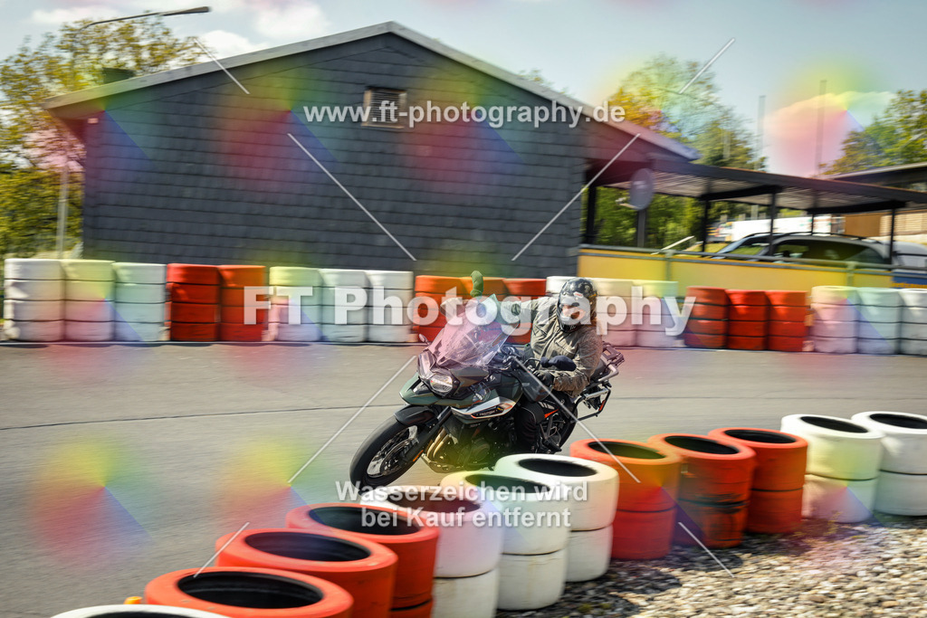 OBK_Mai_Justin_Uwe-11049 | Hier findet Ihr Bilder von Touristenfahrten auf der Nürburgring Nordschleife oder von anderen Veranstaltungen die ich besucht habe. Viel Spass beim Durch Schauen 