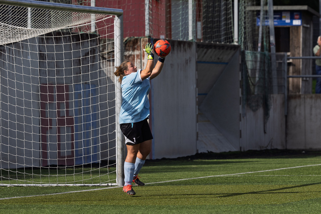 FCHSTE_250921_1385 | 1.FC Heidenheim 1846 II vs. TV Steinheim, Fußball, Frauen, Bezirksliga, 2025/2026, 2.Spieltag, 21.09.2025 in Heidenheim, Kunstrasen b. Voith-Arena West(Foto: Michael Bulling) - Realisiert mit Pictrs.com