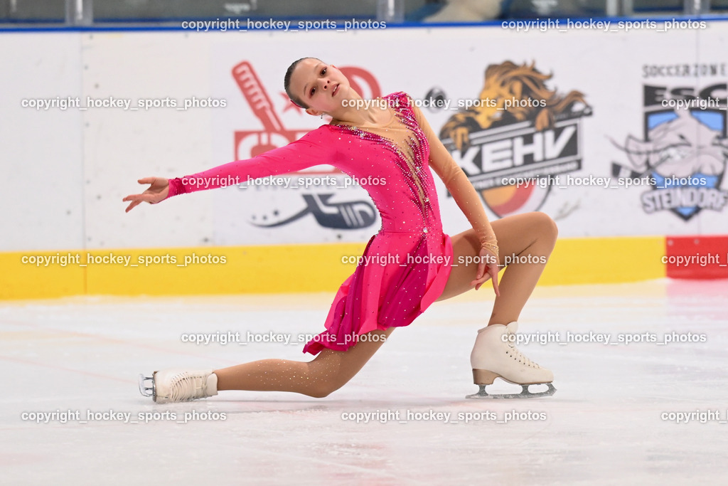 Ossiachersee Pirouette ESC Steindorf 31.3.2024 | Ossiachersee Pirouette ESC Steindorf 31.3.2024, Ossiachersee Pirouette ESC Steindorf am 31.03.2024 in Steindorf (Ossiachersee Halle), Austria, (Photo by Bernd Stefan)