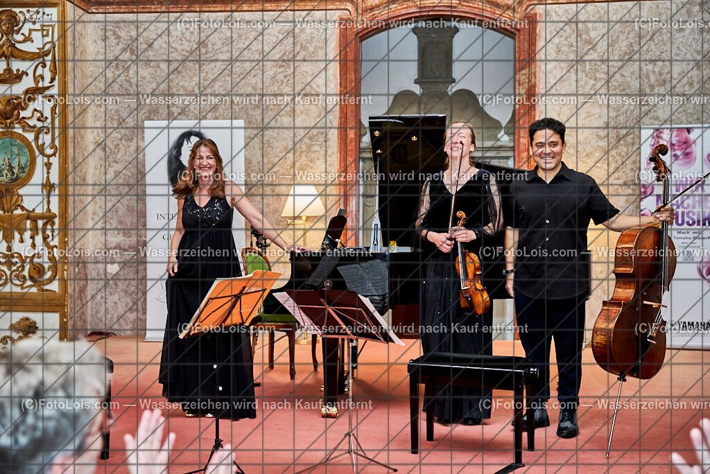 ALS7866_XXXX-Chopin-Festival_Nocturno_Winkel-Biermasz-Javorkai | (C)FotoLois.com, Alois Spandl. XXXX. Chopin-Festival in der Kartause Gaming, 'NOCTURNO' - nächtliches Konzert bei Kerzenlicht in der Barockbibliothek, Sa 17. August 2024.