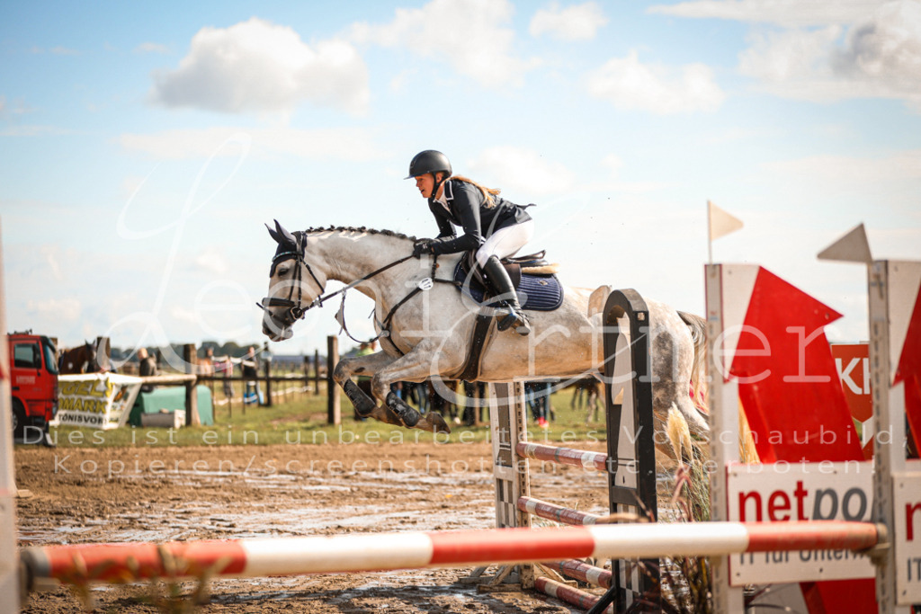 09.SaSpA200132 | Leoni Ertmer Photography - Realisiert mit Pictrs.com