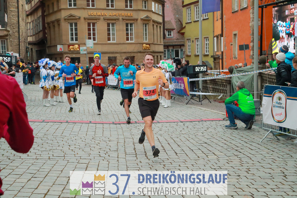 VR Bank Hauptlauf 10000m | 3 Koenigslauf 2023 - Realisiert mit Pictrs.com