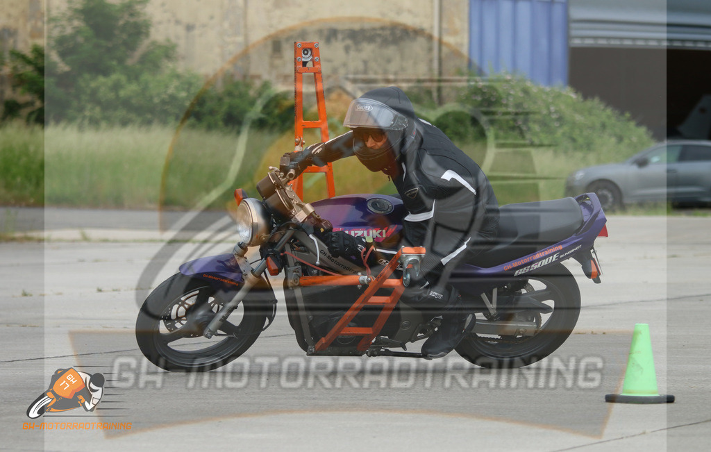 IMG_2567 | gh-motorradtraining-foto.de - Realisiert mit Pictrs.com