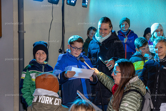 Laternenfest in St. Martin | Bildershop von pixelworld.at - Realisiert mit Pictrs.com