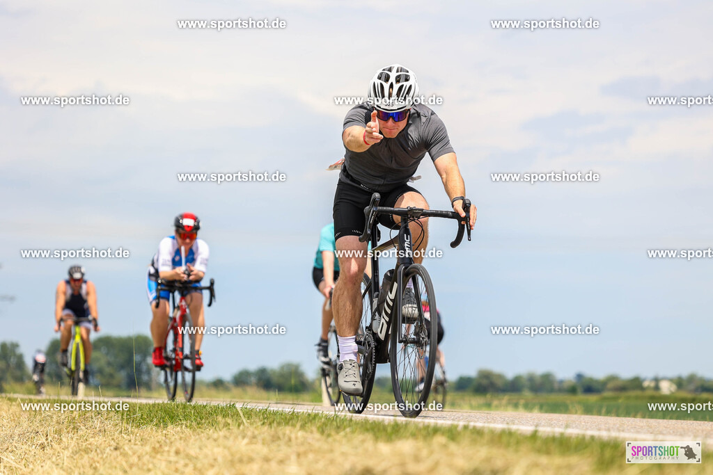 BR8A7617 | Stadttriathlon Erding 2025. #yourpictrs #sportshot_your_pictrs @Sportshotphotography #stadttriathlonerding Copyright: www.sportshot.de