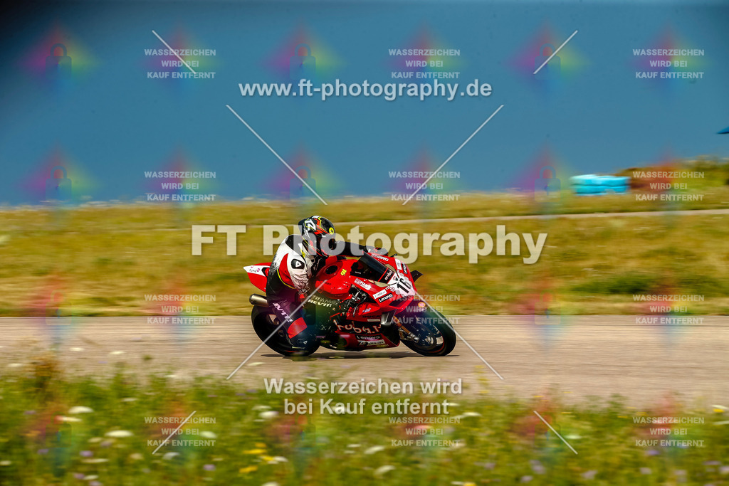 Chambley Juli-0641 | Hier findet Ihr Bilder von Touristenfahrten auf der Nürburgring Nordschleife oder von anderen Veranstaltungen die ich besucht habe. Viel Spass beim Durch Schauen 