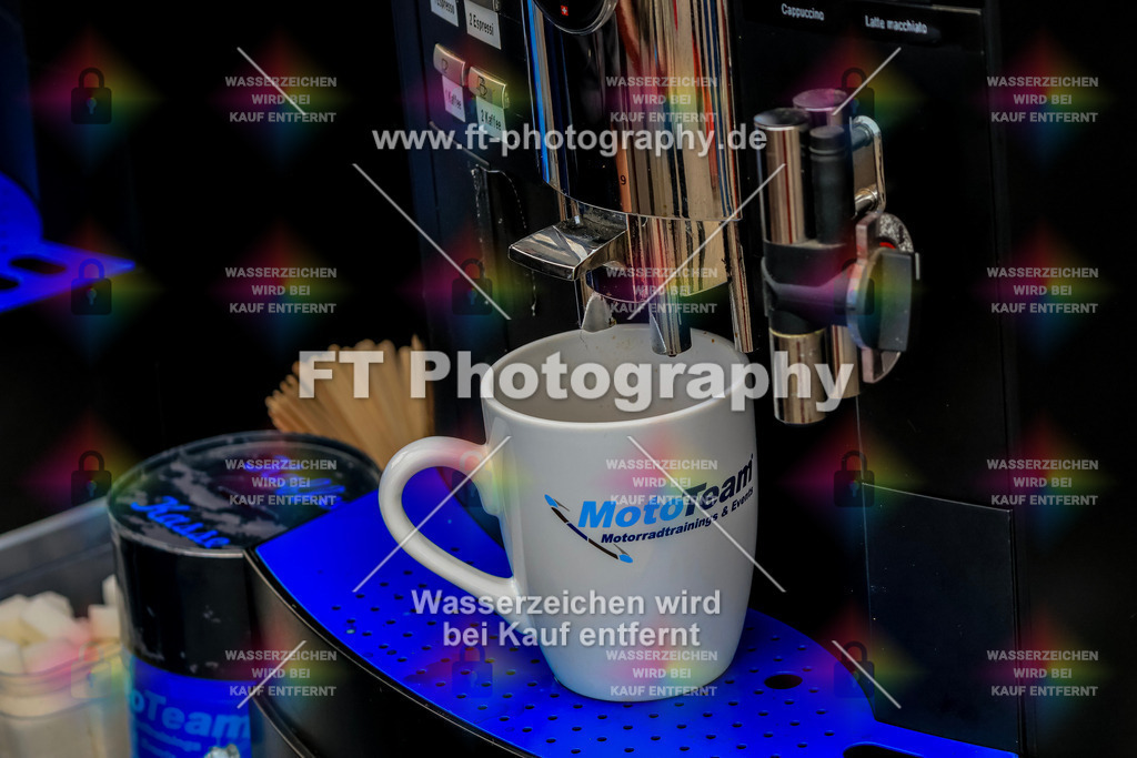 MotoTeam-7828 | Hier findet Ihr Bilder von Touristenfahrten auf der Nürburgring Nordschleife oder von anderen Veranstaltungen die ich besucht habe. Viel Spass beim Durch Schauen 