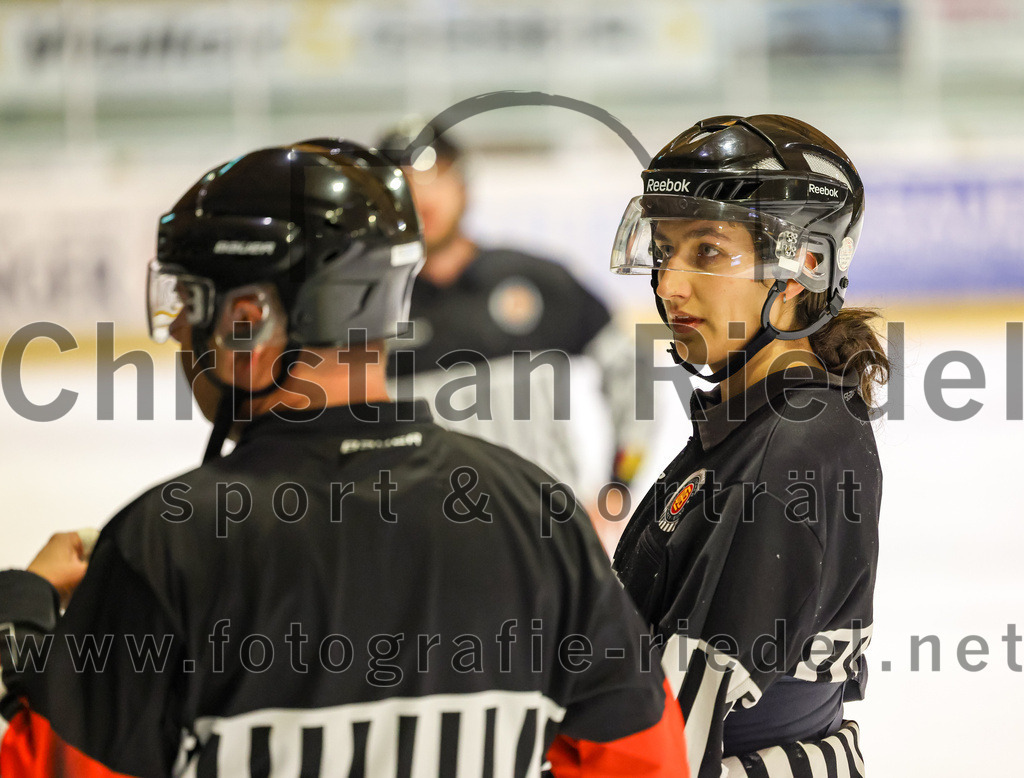 2022-11-06_064_TSV_Erding_gegen_EHC_Koenigsbrunn | Erding, Deutschland, 06.11.2022:
Eishockey, Bayernliga 2022 / 2023, 11. Spieltag, TSV Erding gegen EHC Königsbrunn, Endergebnis: 1:7

Foto: Christian Riedel / fotografie-riedel.net