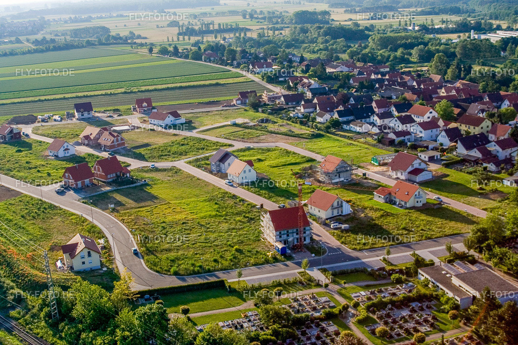 Neubaugebiet im NO | Luftbild: Neubaugebiet im NO im Ortsteil Schaidt in Wörth im Bundesland Rheinland-Pfalz in Deutschland. Foto: IMG_2719.jpg vom 11.06.2006 durch Werner Riehm/FLY-FOTO.de - Realisiert mit Pictrs.com