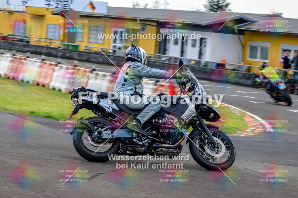 _OTO2932 | Hier findet Ihr Bilder von Touristenfahrten auf der Nürburgring Nordschleife oder von anderen Veranstaltungen die ich besucht habe. Viel Spass beim Durch Schauen 