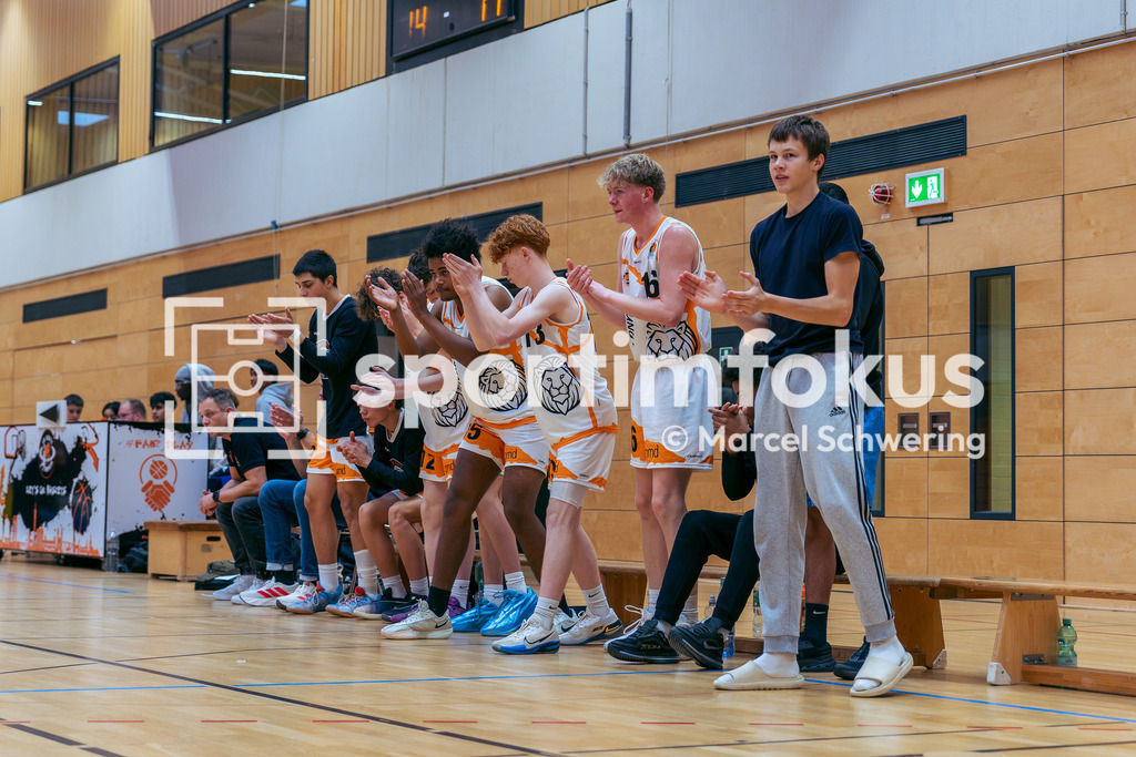 Young Lions Wuppertal – Basket Duisburg | JBBL-Einteilungsrunde, Gruppe 6: Young Lions Wuppertal gegen Basket Duisburg, Wuppertal, 11.10.2026. Endstand: 106:112. sportimfokus / Marcel Schwering - Realisiert mit Pictrs.com