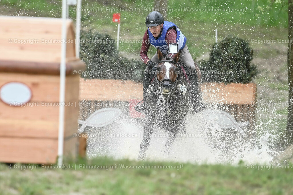 20230513_CCI4_Gelände_0437 | equistock