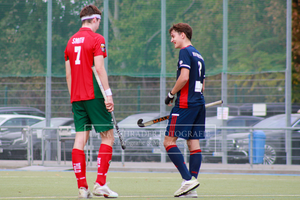 Hugo von Montgelas u. Paul Smith Mannheimer HC - Hamburger Polo Club Saison 2022 / 2023 | lanaschraderfotografie - Realisiert mit Pictrs.com