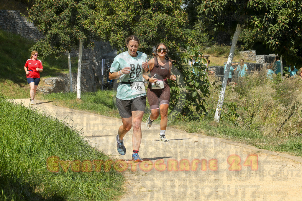 250824_1236_EX1_9885 | Sportfotografie im Rhein-Sieg Kreis, Köln, Bonn, NRW, Rheinland Pfalz, Hessen, etc. Unser Tätigkeitsfeld umfasst den Laufsport vom Volkslauf über den Marathon, Duathlon, Triathon bis zum Ultralauf wie Kölnpfad Ultra oder Schindertrail.