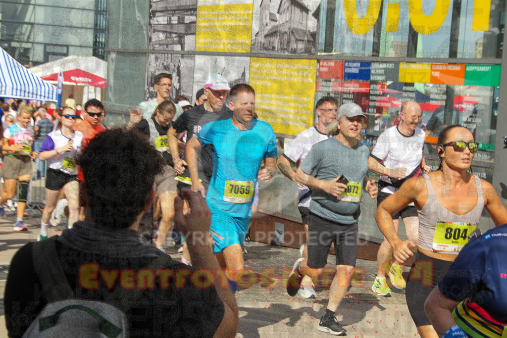 250920_1430_EV4_7004 | Sportfotografie im Rhein-Sieg Kreis, Köln, Bonn, NRW, Rheinland Pfalz, Hessen, etc. Unser Tätigkeitsfeld umfasst den Laufsport vom Volkslauf über den Marathon, Duathlon, Triathon bis zum Ultralauf wie Kölnpfad Ultra oder Schindertrail.