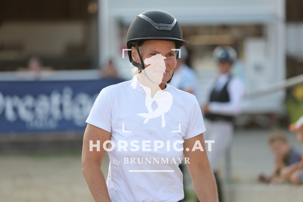 0P6A2788 | Willkommen bei Brunnmayr - Design & Fotografie – Ihrem Spezialisten für Reitturniere und Pferdeveranstaltungen in Oberösterreich, Salzburg und Bayern! Seit über 17 Jahren sind wir leidenschaftlich dabei.