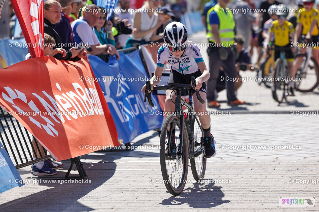 VJ__4616 | Neusiedlersee Radmarathon 2026@sportshot_your_pictrs #yourpictures#roadtowm2029 #nrm #neusiedlerseeradmarathon #neusiedlersee #neusiedlerseetourismus #burgenland #mörbisch #nrm26 #burgenlandtourismus #voglundco #poweredbyburgenlandtourismus #radsport #rad #marathon #ucigranfondo #visitburgenland #ucigranfondoworldseries