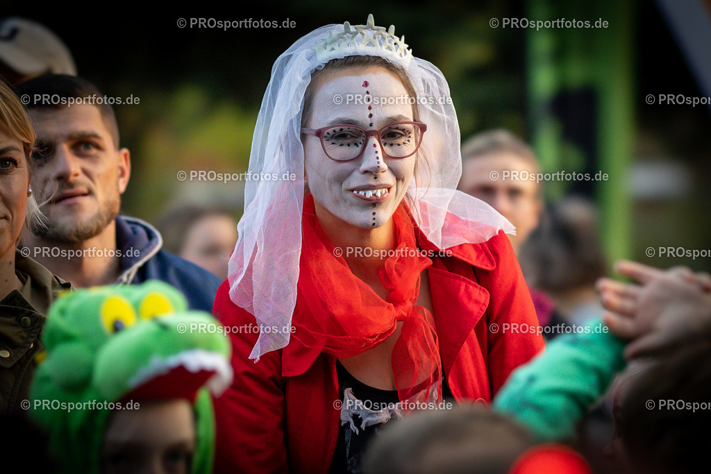Halloween Run 2022 in Koeln, 31.10.2022 | Impressionen vom Halloween Run 2022 am 31.10.2022 in Koeln (Forstbotanischer Garten Rodenkirchen). Foto: BEAUTIFUL SPORTS/Axel Kohring